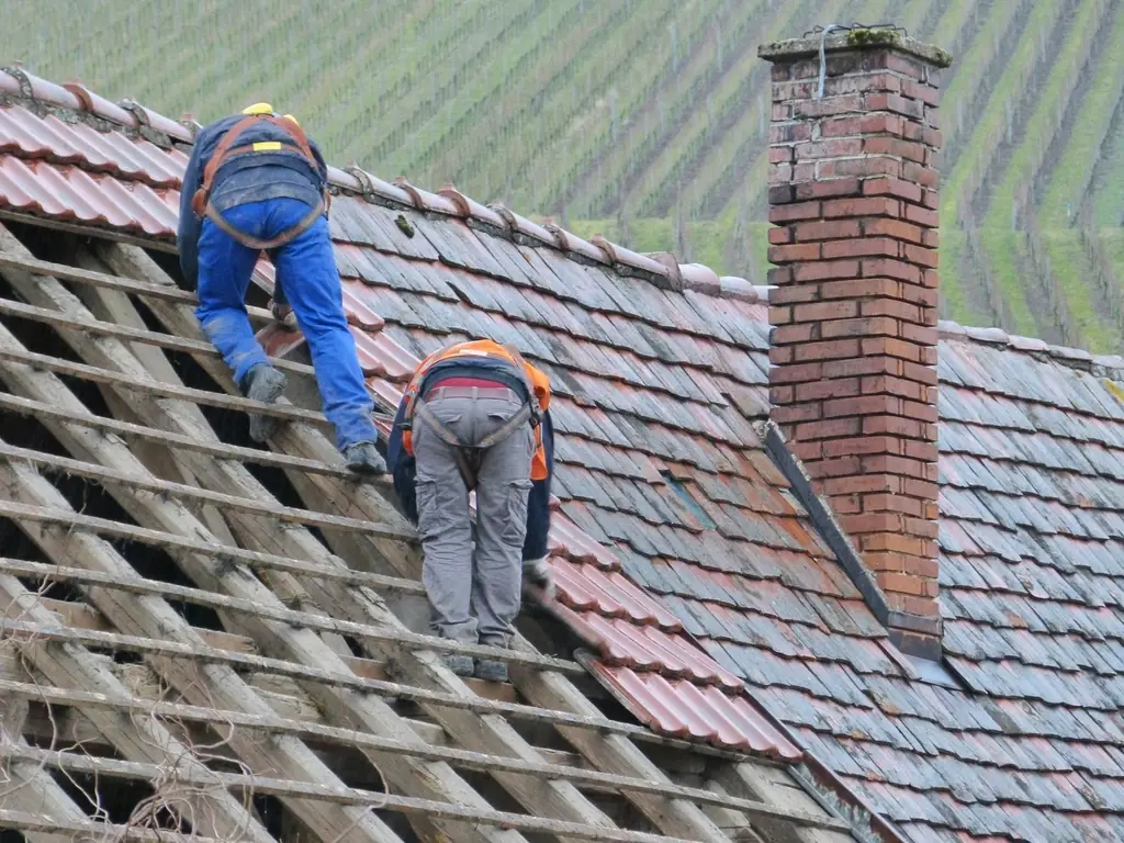 Roof season: when to book your repairs
